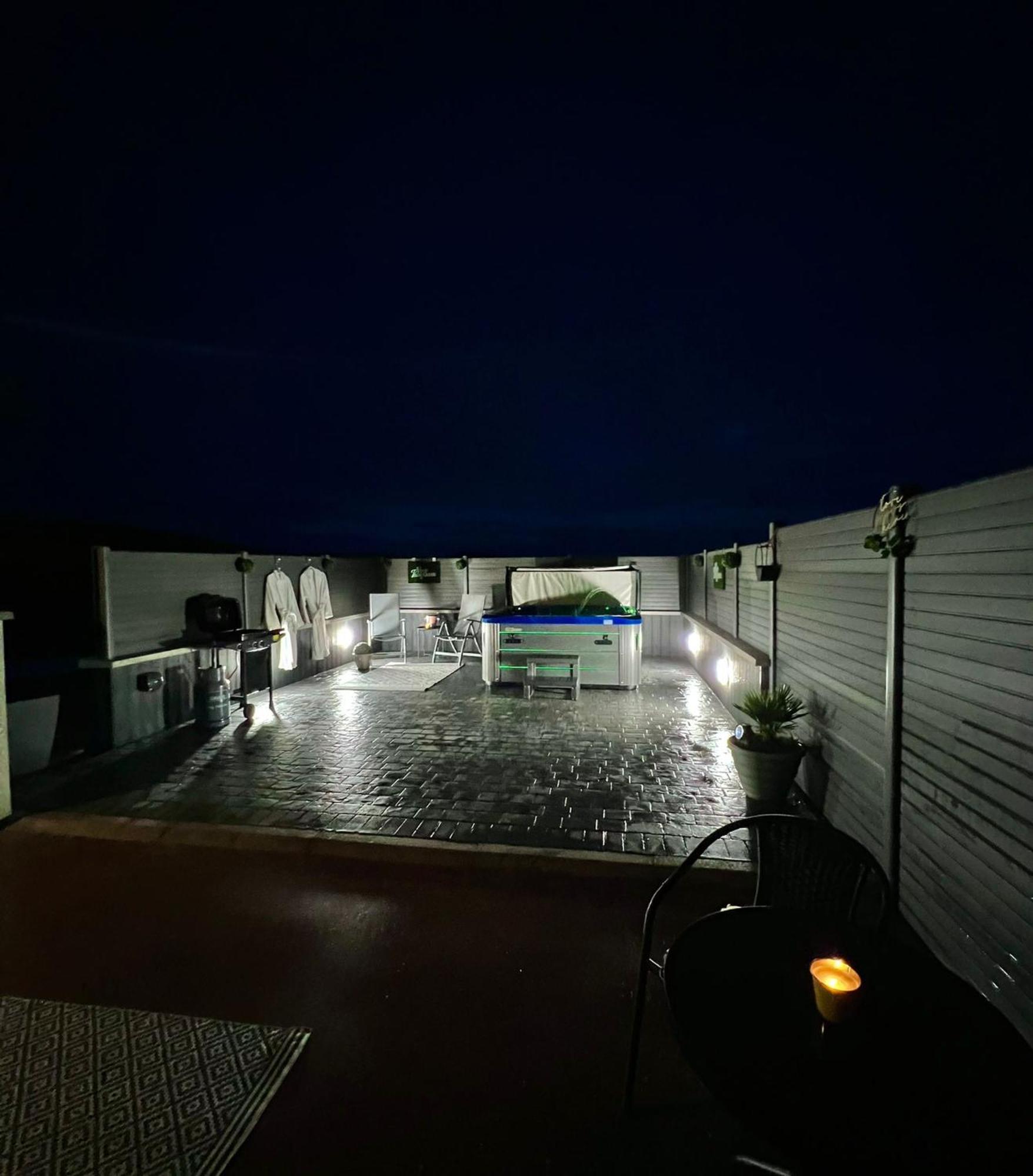 View 37 Apartment Greencastle  Εξωτερικό φωτογραφία